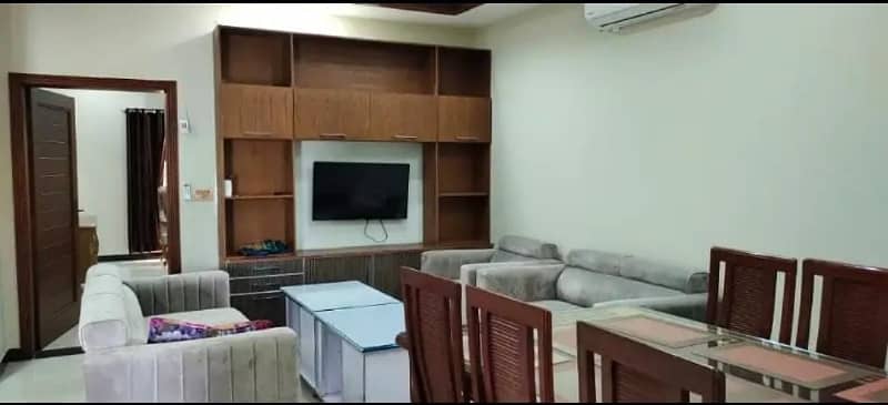 10 Marla Luxury Furnished House For Rent In Bahria Town Lahore 13