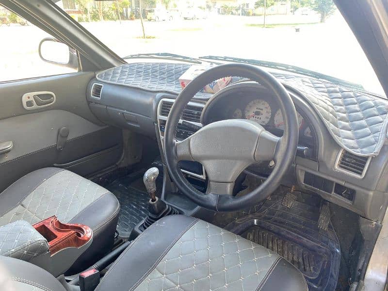 Suzuki cultus 2010 model 4