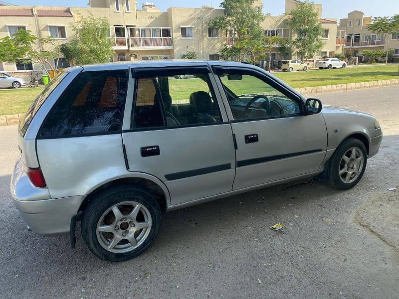 Suzuki cultus 2010 model 11