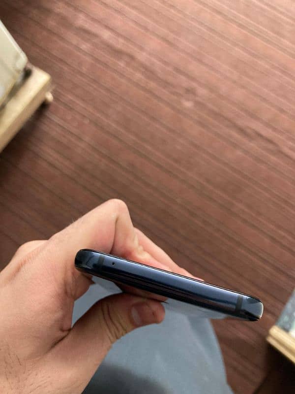 Lg g8 pta approve  Global variant Great condition Guranteed 8