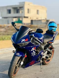 Yamaha R6