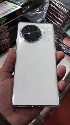 Tecno Spark 20 Pro Plus, final price no behas please