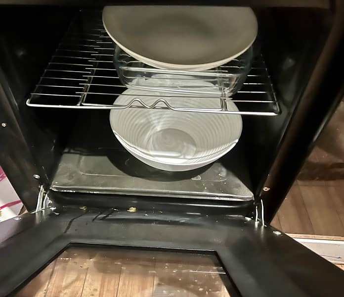 canon five burner oven in mint condition 10/10 3