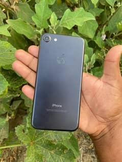 iPhone 7 pta approved 128GB first add read serious log inbox