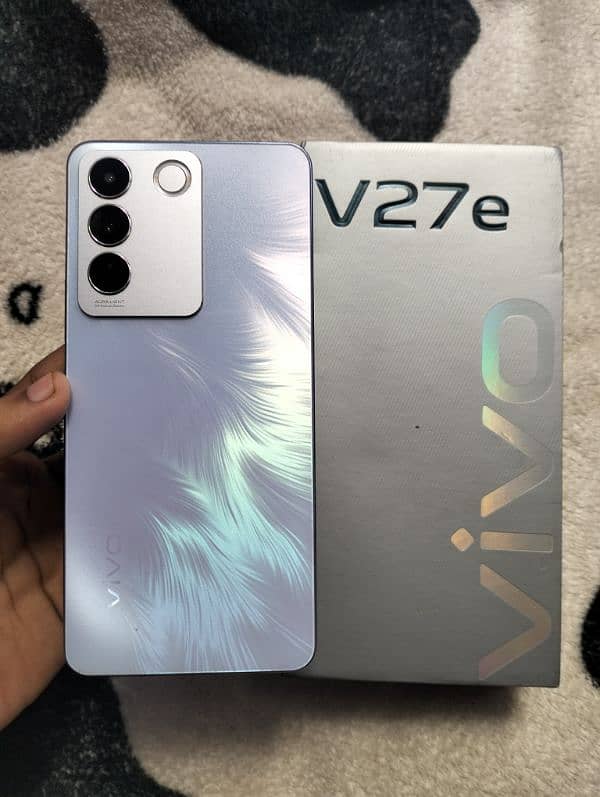 vivo v27e Complete box 0