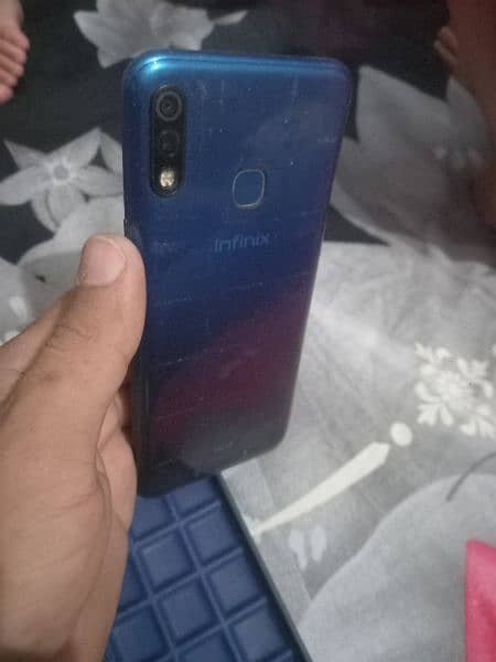 infinix hot 8 3