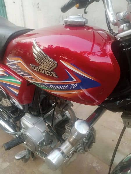 Honda CD 70 2020 model for sale all Punjab number 03244025193 1