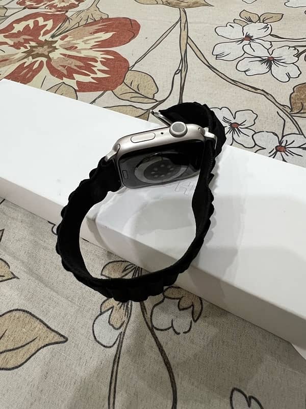 Apple Watch Series 7 45mm Starlight 3