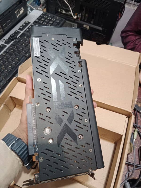 XFX Radeon Rx 5700 Ultra series With box 2