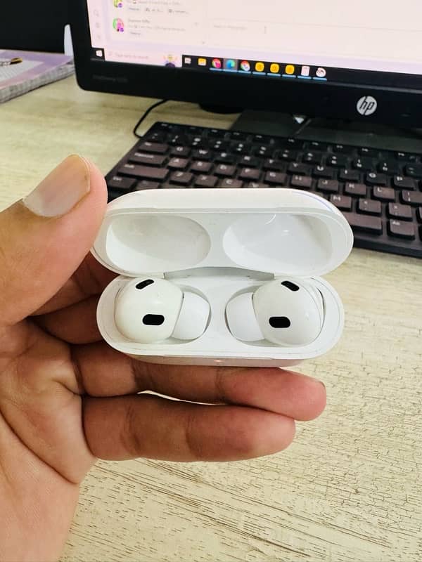 Apple Airpods Pro 0