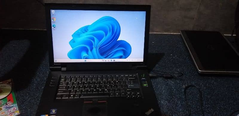 Lenovo laptop i5 1st gen 1