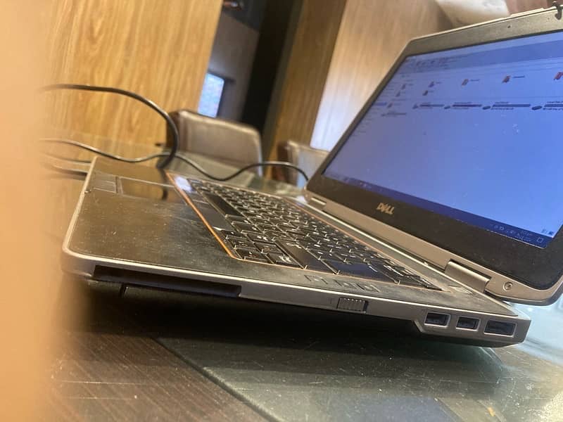 Dell Latitude i5 2nd Gen Laptop for sale 1