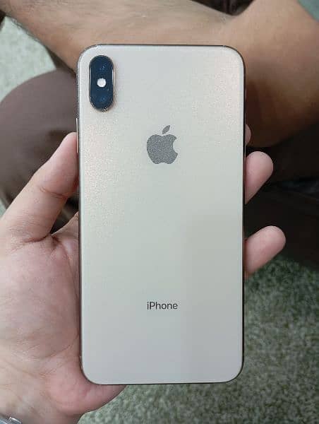 iPhone xs max 64 Gb 5