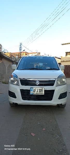 Suzuki Wagon R 2017 1