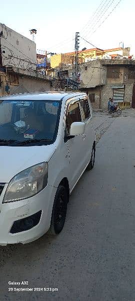 Suzuki Wagon R 2017 8