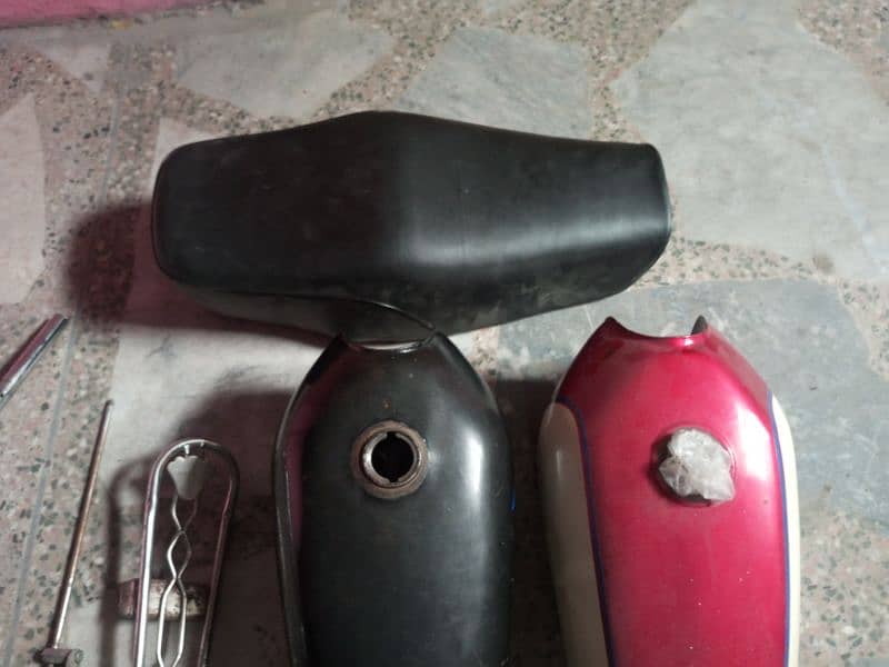 fr sale 125 Tanki+seat+salencer+Handel an more plus more 1