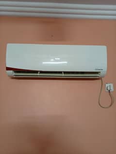 DC Inverter 1.5 ton good condition 0