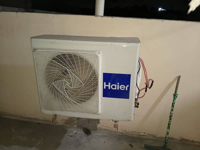 DC Inverter 1.5 ton good condition 8