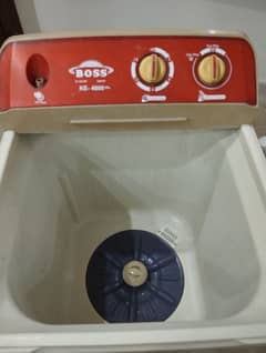 boss washing machine in excellent condition