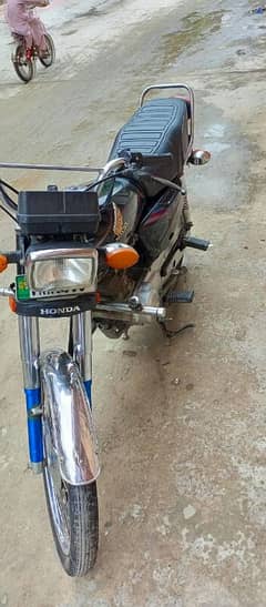 Honda 125-2019Black Totally Genuine 10/10 One Hand use First Owner