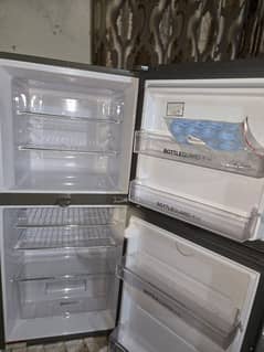 haier hrf refrigerator fridge 216 silver 10/10