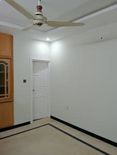 4marla 4beds neat and clean house for rent in G 13 4 islamabad