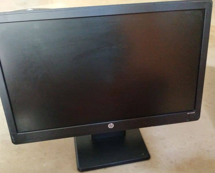 smart led computer in new condition 3