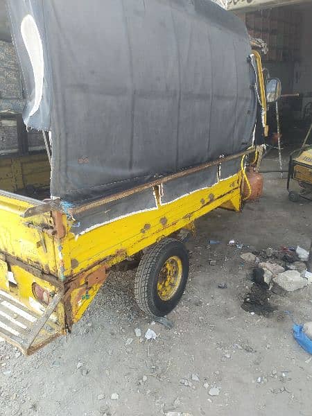 Tazz Raftar Rickshaw 4