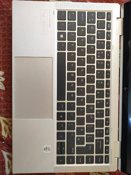 HP Elitebook x360 1040 G7 8