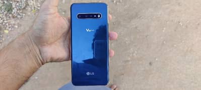 LG V60 8/126 gaming beast