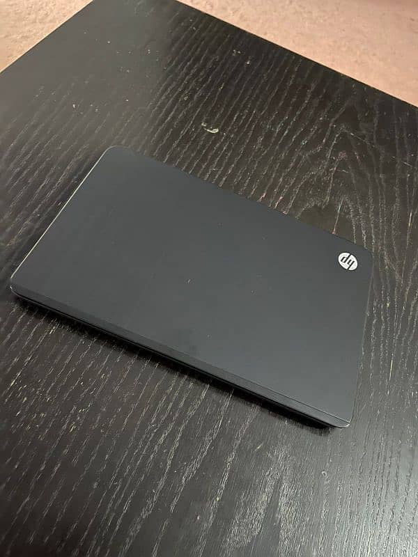 HP sleekbook 9