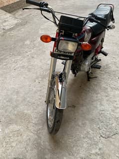 Honda 125 (2018) lahore registered