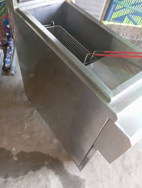 behtarin condition only fryer with one basket 2