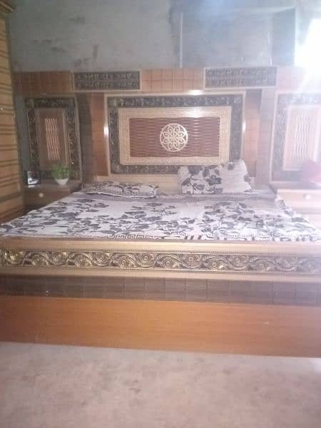 Bed for sale 0