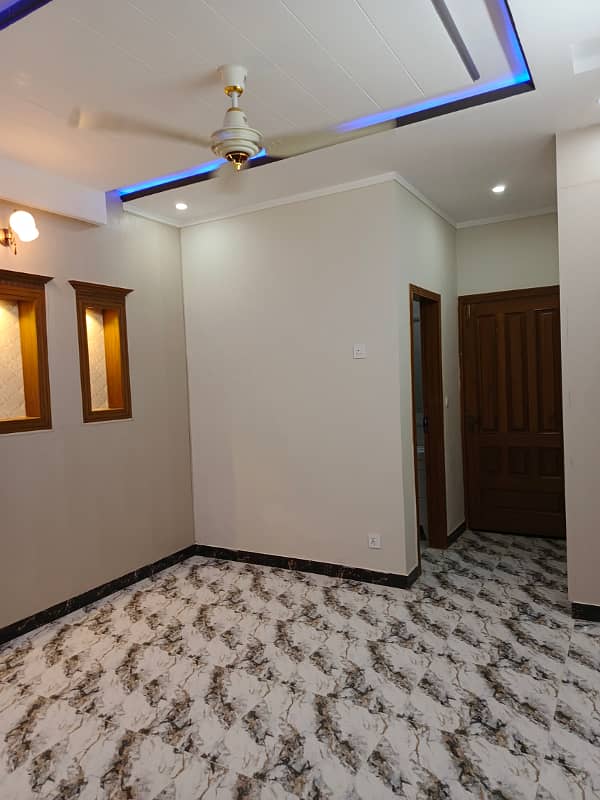 4 Marla Full House For Rent In G-13 Islambad 6