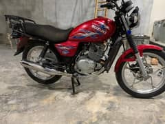 suzuki Gs 150 se in lush condition