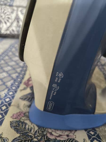 Philips steam iron 3