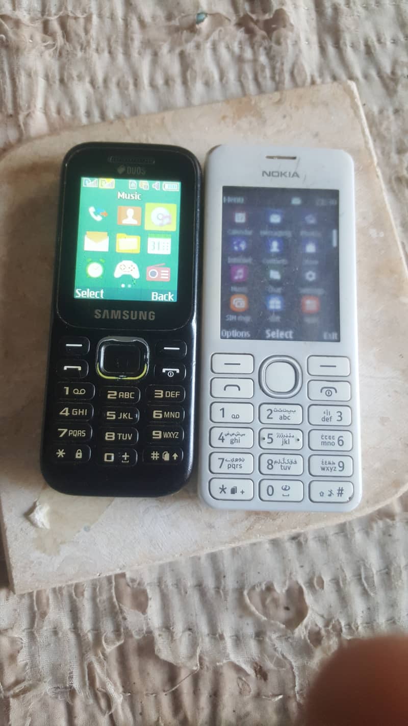 Nokia 206 and Samsung B310E dono double sim hain pta approved 1