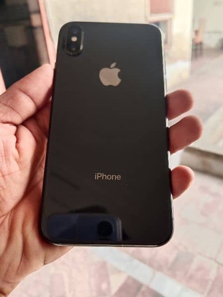 iPhone X ,black colour ,All ok ,New battery installed From Apple store 2