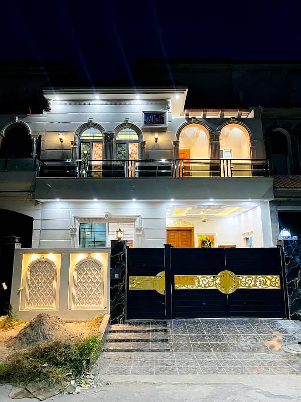 (Facing Park) 5 MARLA BRAND NEW HOUSE AVAILABLE FOR SALE (AT REASONABLE PRICE) IN CITI HOUSING GUJRANWALA 0