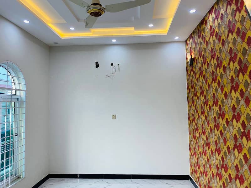 (Facing Park) 5 MARLA BRAND NEW HOUSE AVAILABLE FOR SALE (AT REASONABLE PRICE) IN CITI HOUSING GUJRANWALA 8