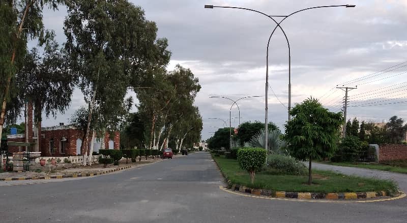 1 Kanal Corner Plot Available For Sale In Punjab Block 3