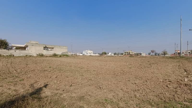 Highly-Desirable Residential Plot Available In Chinar Bagh Shaheen Block For Sale 7