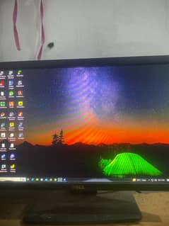 19 inch best led monitor BEST BRIGHT COLOUR FOR GAMING 7