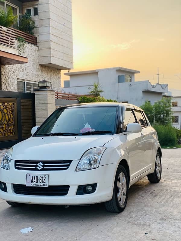 Suzuki Swift 2016 immaculate condition 3