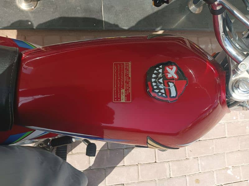 HONDA 125 Bike 4