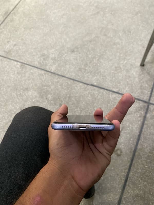 iphone 11   JV non PTA 5