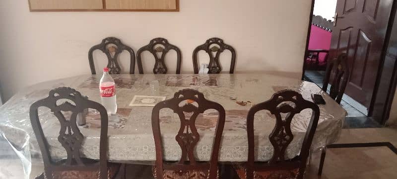 Dining table with 8 chairs for sale 5