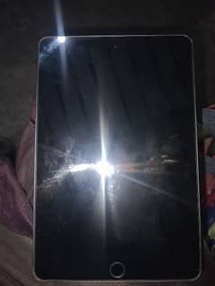 iPad for sale mini 5.10by9 condition battery health 86