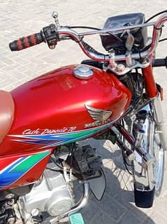 Honda CD 70 for sale my call WhatsApp 0324/40/25/806